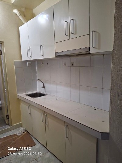 daily room for rent in Male